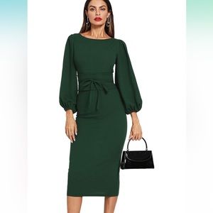 Green bell sleeve sheath with belt